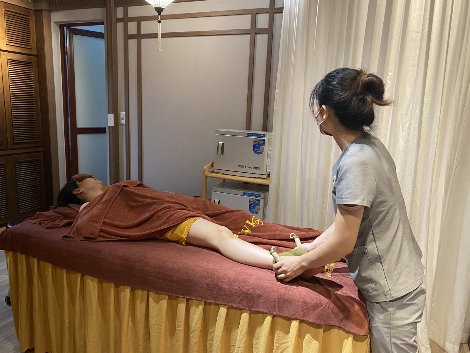 Học spa ngắn hạn tại trường đào tạo sắc đẹp và sức khỏe  DEVI